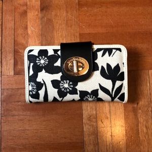 Authentic Spartina TurnKey Wallet
